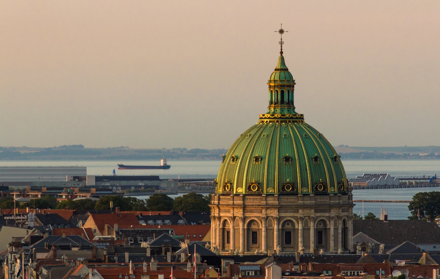 The majestic Marmorkirken in Copenhagen