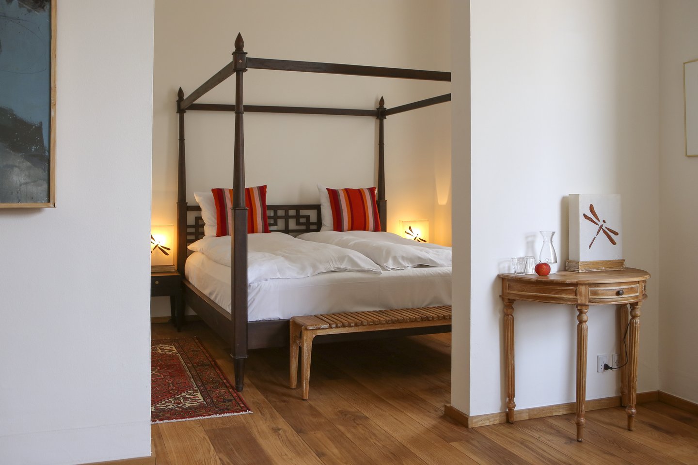 Bo på hotell i Danmark och Köpenhamm. 