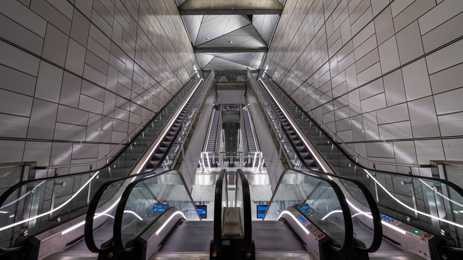 Poul Henningensens Plads Metro 