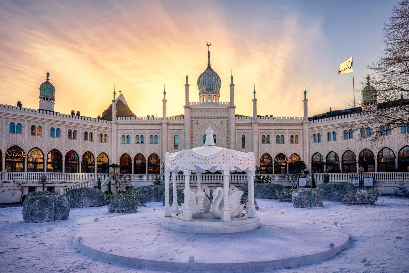 Fira in det nya året på Nimb. Foto: Lasse Salling - Tivoli Gardens
