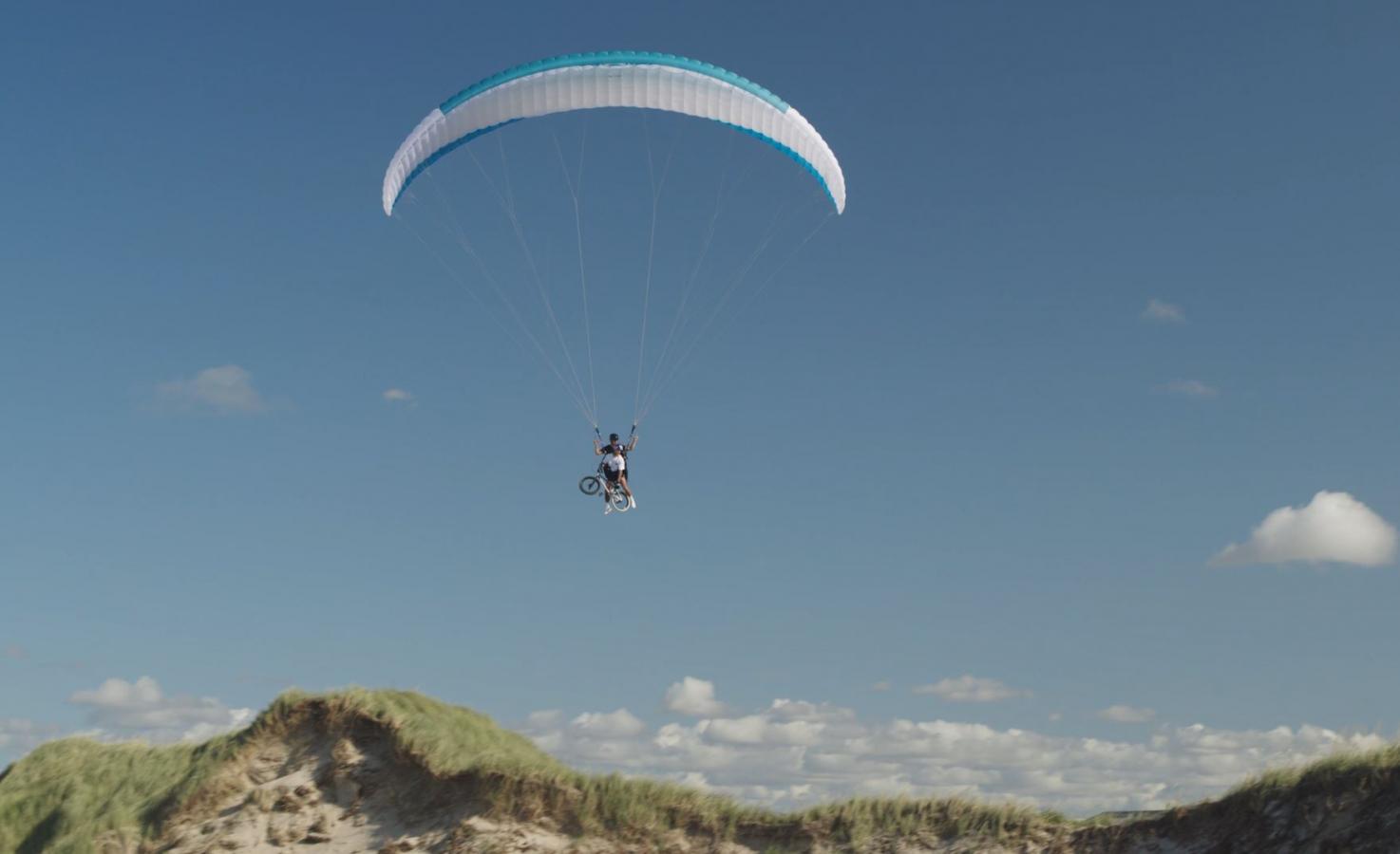 Paragliding at Løkken