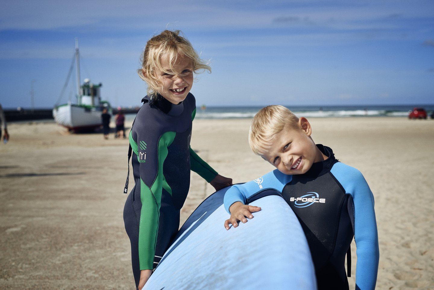 Stränderna på Nordjylland passar perfekt för att lära sig surfa. Lökken strand. 