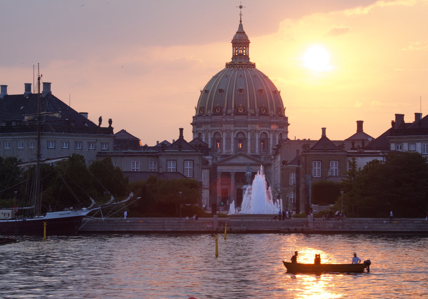 Amalie-Garden-Copenhagen salgsmateriale 2021