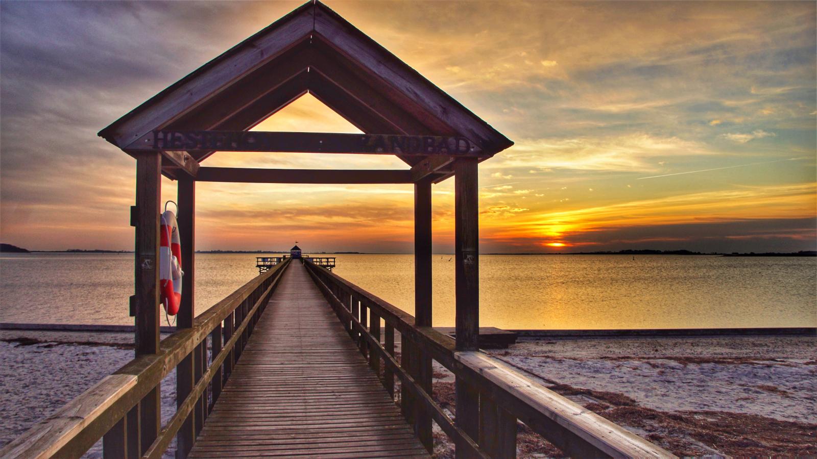Hesthoved Strand auf Seeland im Sonnenuntergang