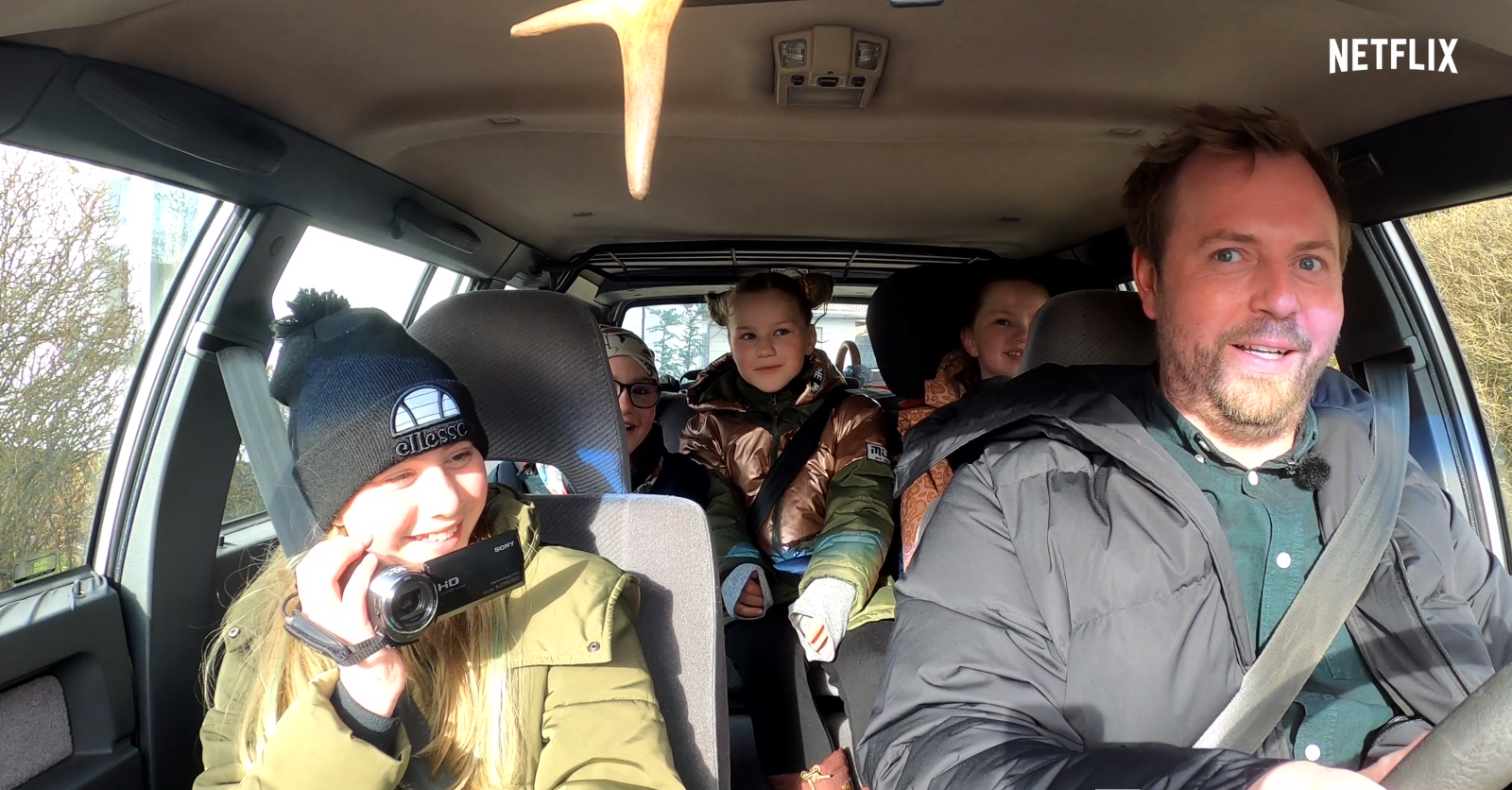 Foto fra webisode med Far til fire piger i meget mere end bare danmark