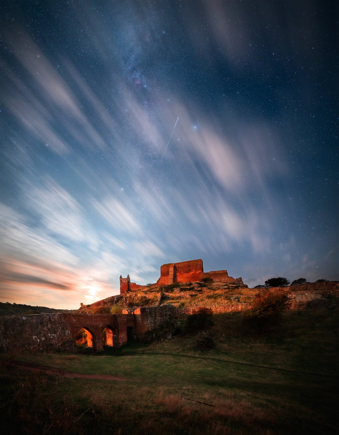 Night sky over Hammershus, Bornholm