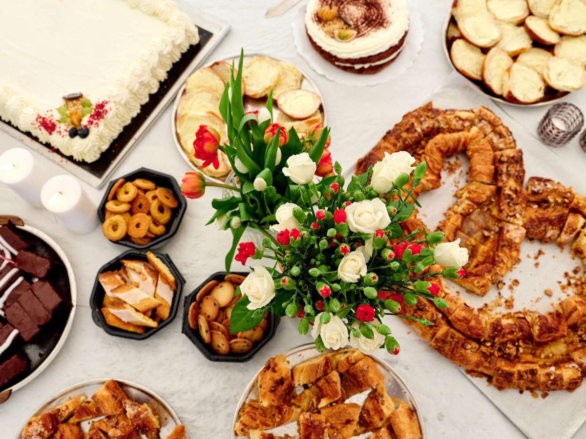 South Jutland Cake Tables