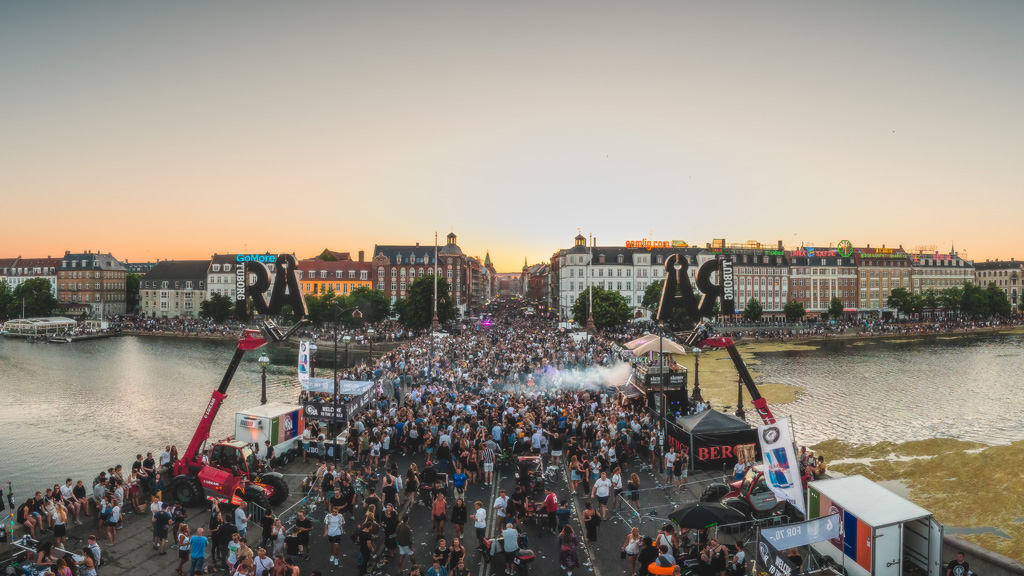 Distortion gatefest og festival i København