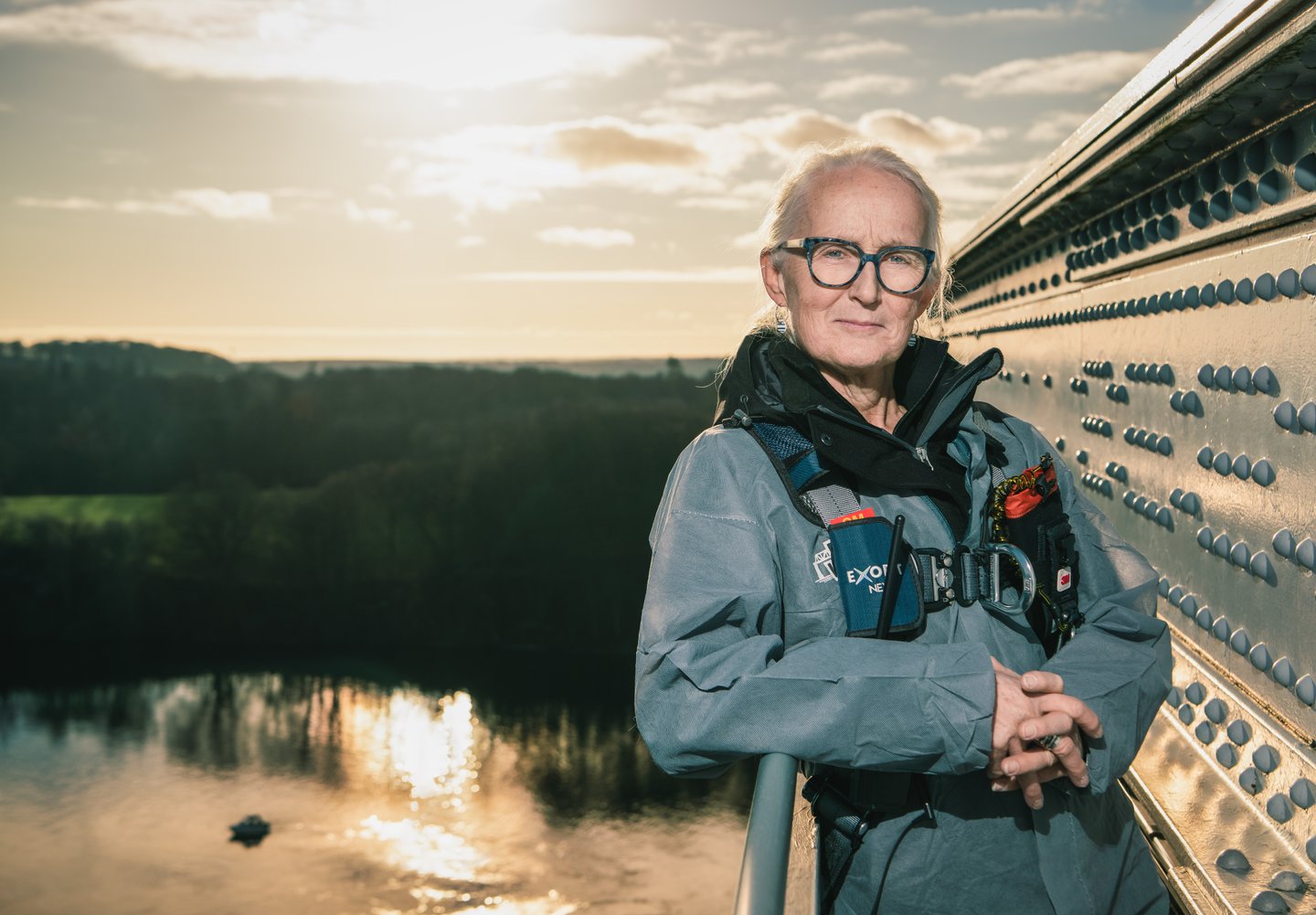 Margit Hansen bridgewalking on Fyn
