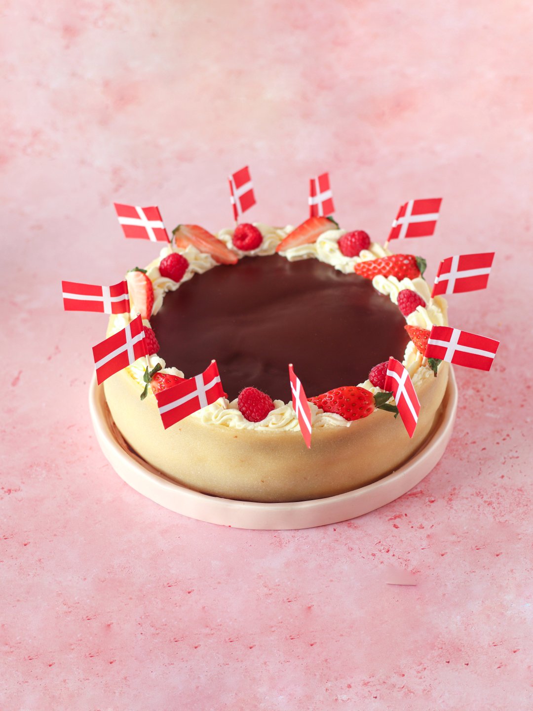 Een traditionele Deense lagkage laagjestaart