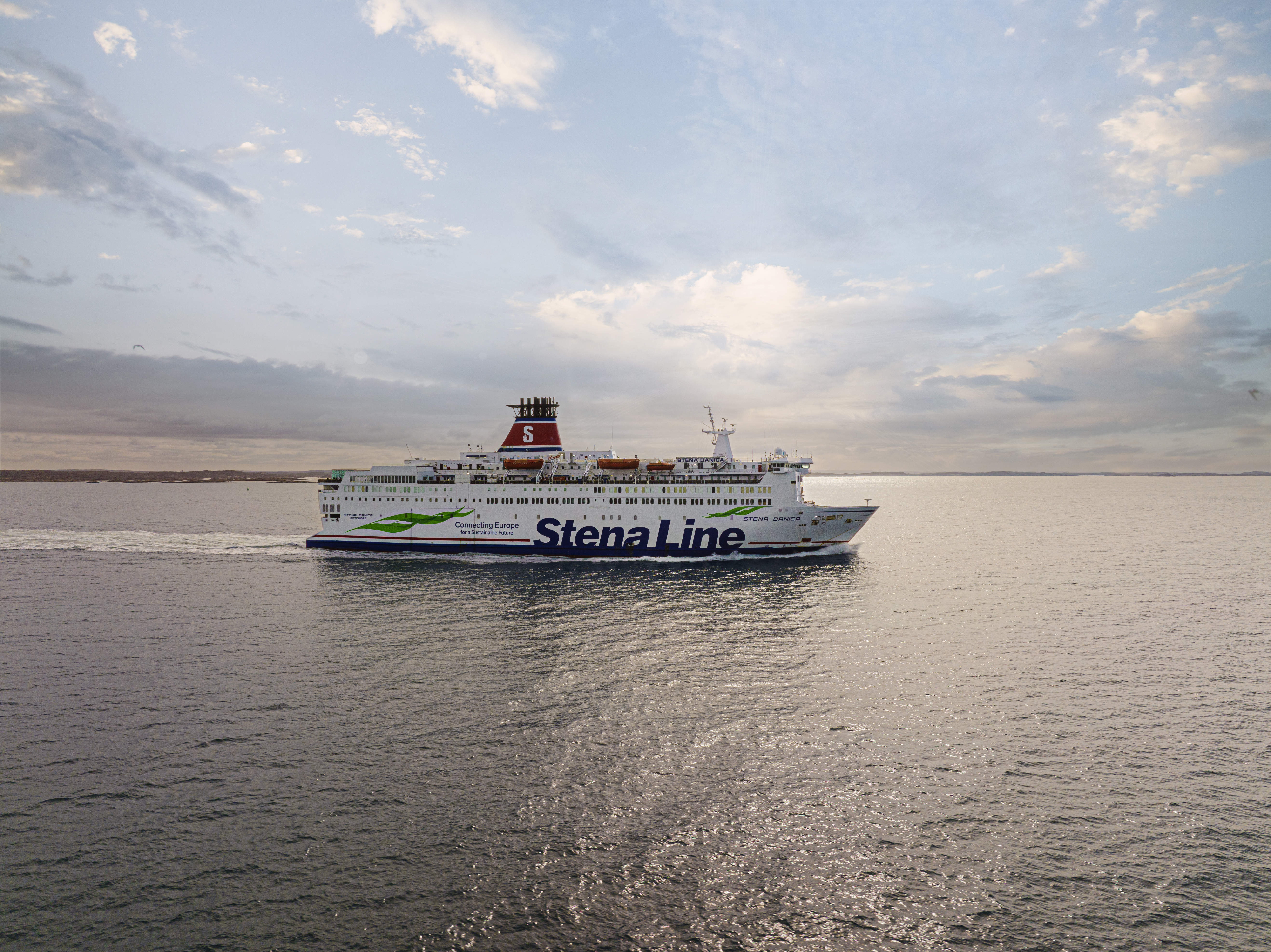 Stena line färjan på öppet hav
