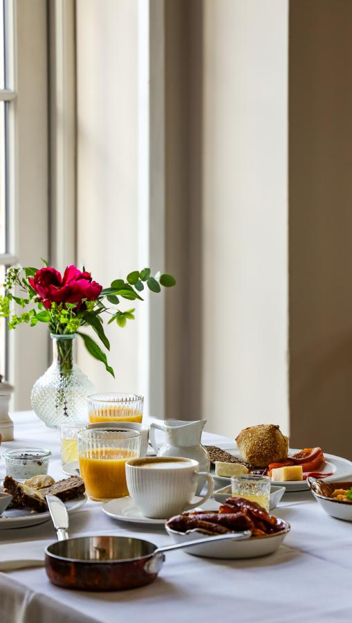 Frokostbord