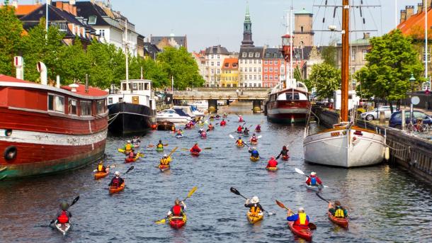 Kayaking Frederiksholm Canal, Copenhagen