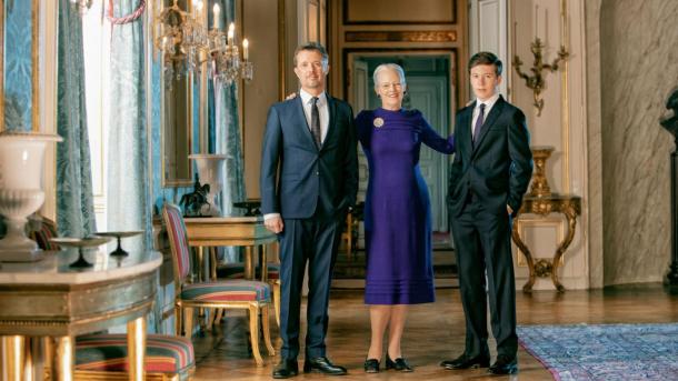 Queen's birthday portrait 2020 with her son and grandson